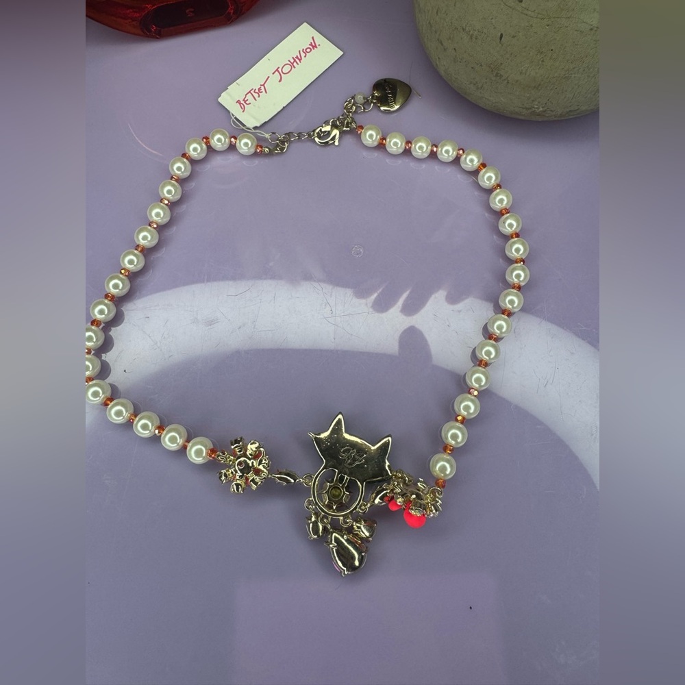 Betsey Johnson Multicolor Cat and Faux Pearl Necklace with Pink - Picture 6 of 13